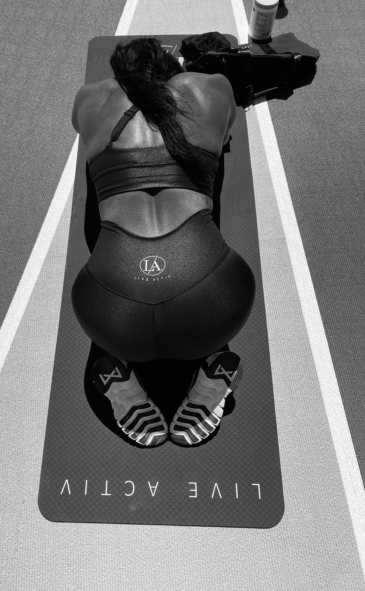 LIVE ACTIV "SIGNATURE ALL BLACK " SET